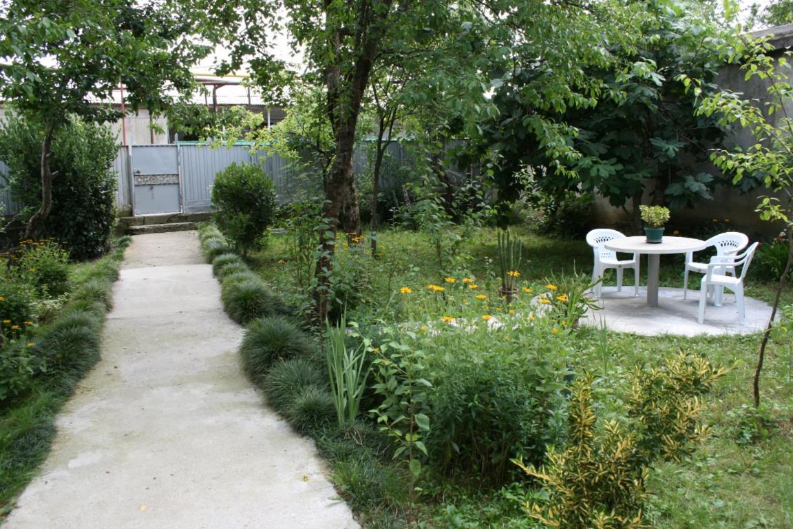 Guesthouse Gegi Kutaiszi Kültér fotó